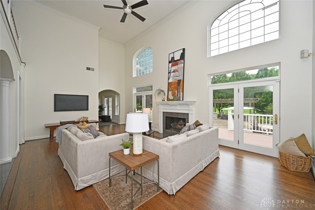 5445 Miami Road Cincinnati, OH 45243 - Photo 4 of 50