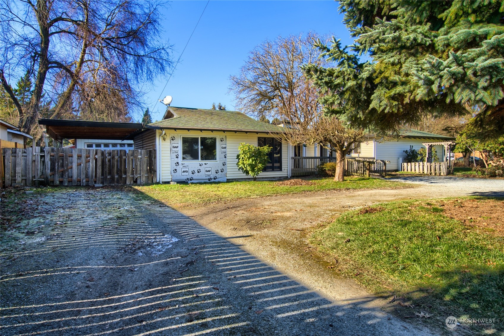 317 South Gardner Road Burlington, WA 98233 - Photo 2 of 38 Gallery Image 2
