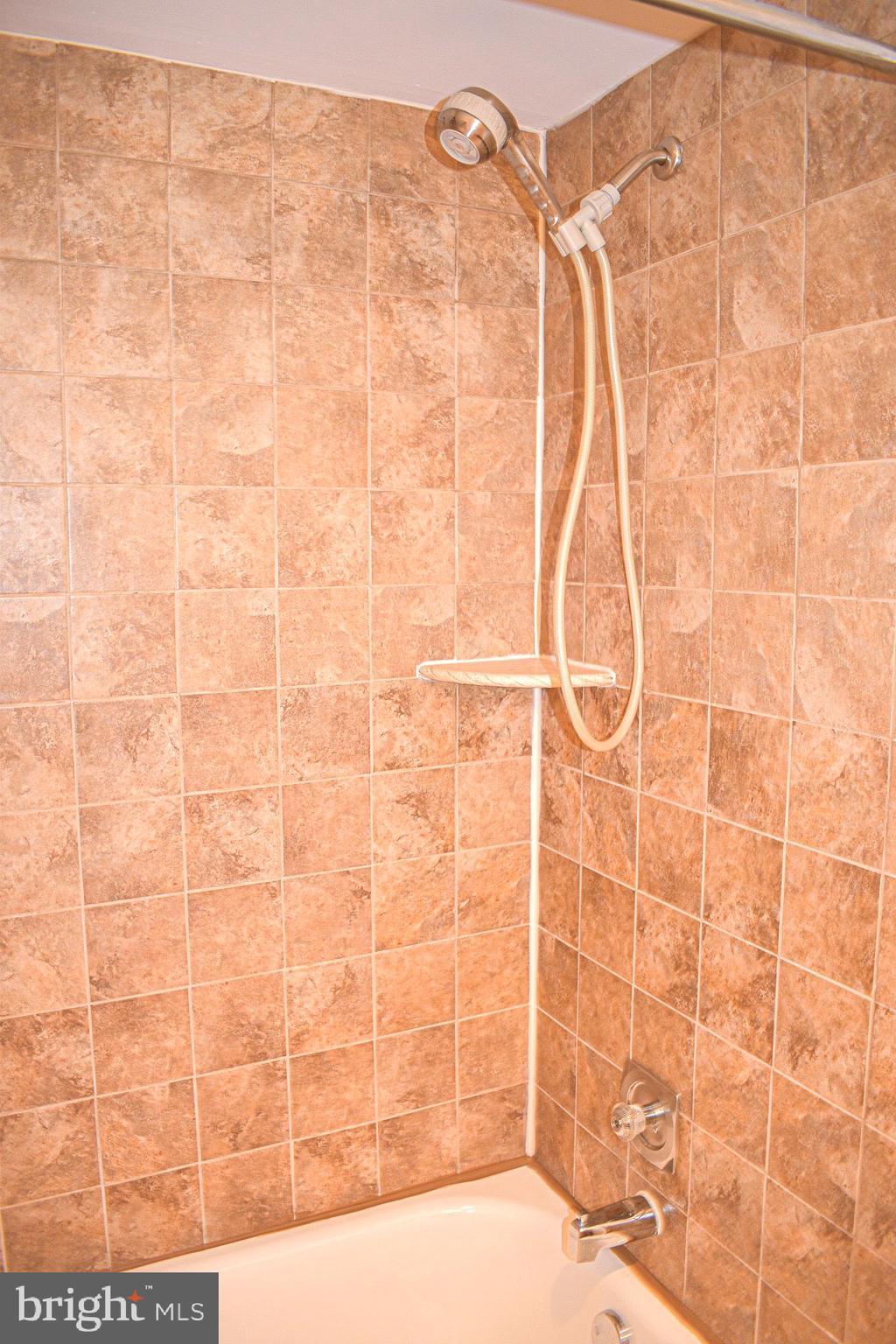 51201 Delaire Landing Road, Unit 201 Philadelphia, PA 19114 - Photo 11 of 16 Gallery Image 11