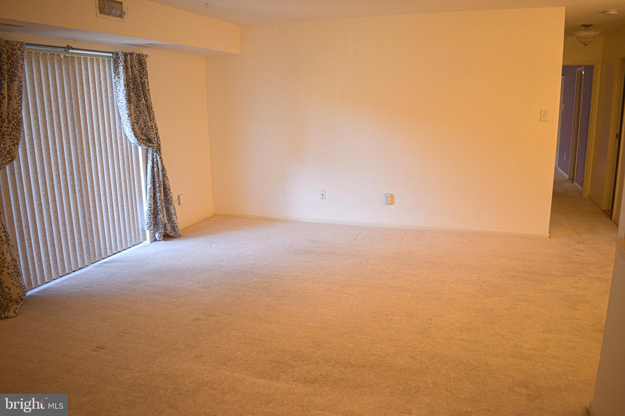 51201 Delaire Landing Road, Unit 201 Philadelphia, PA 19114 - Photo 3 of 16 Gallery Image 3