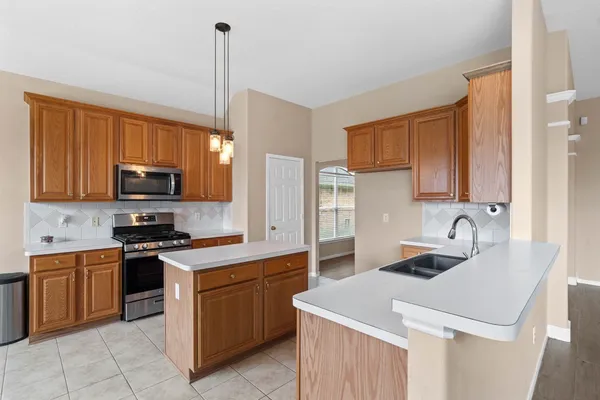 $329,990 | 2718 Hazy Creek Drive, Houston, TX 77084