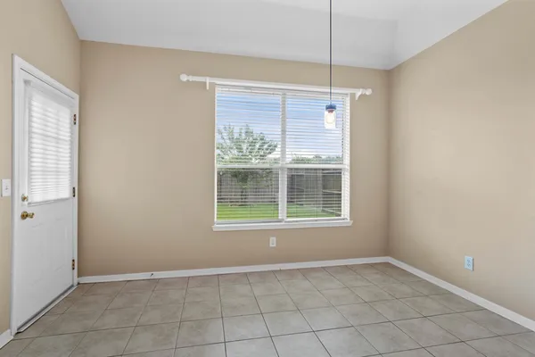 $329,990 | 2718 Hazy Creek Drive, Houston, TX 77084