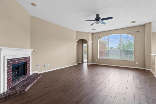 $329,990 | 2718 Hazy Creek Drive, Houston, TX 77084