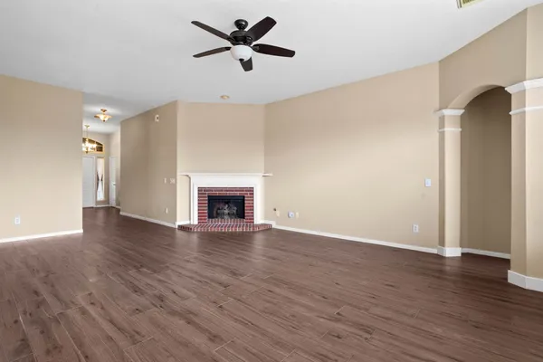 $329,990 | 2718 Hazy Creek Drive, Houston, TX 77084