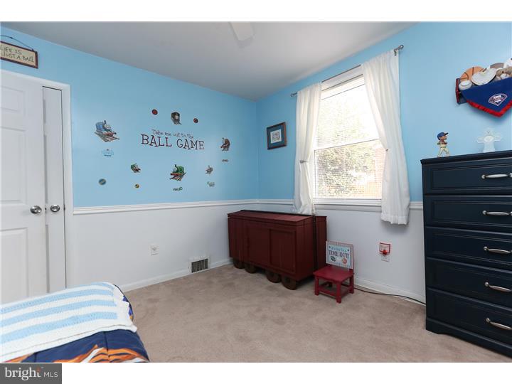 7269 Hill Road Philadelphia, PA 19128 - Photo 15 of 25 Bedroom 2