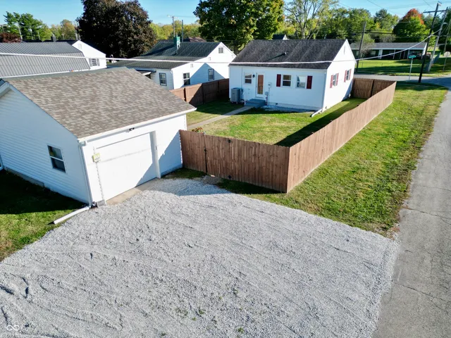 $147,000 | 300 South A Street, Elwood, IN 46036