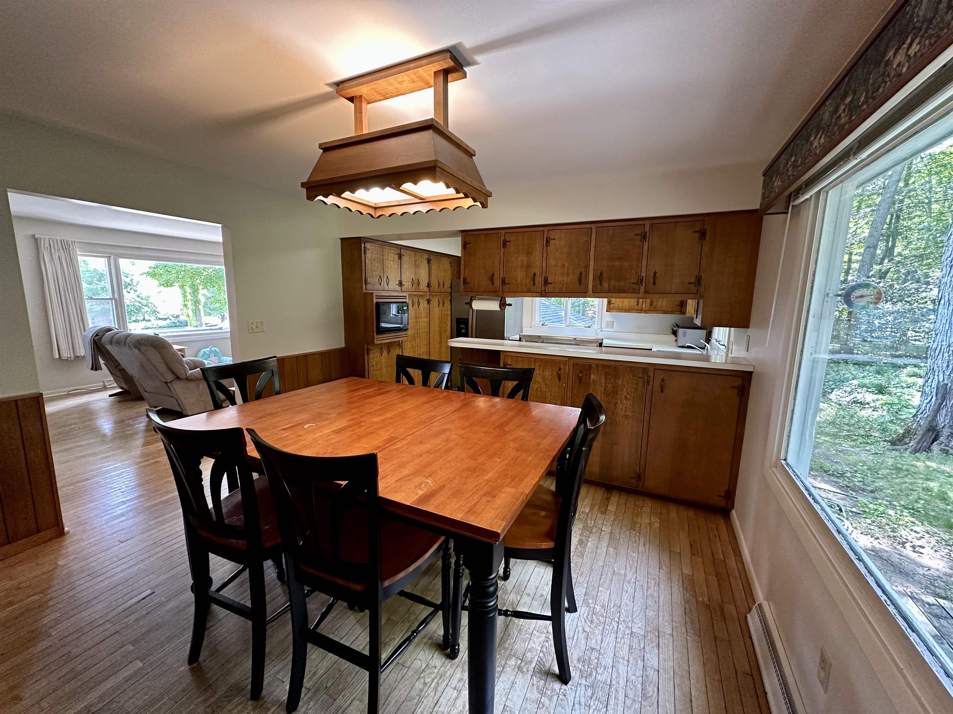 8875 North Long Lake Road Traverse City, MI 49685 - Photo 22 of 59 1913040-21.JPG