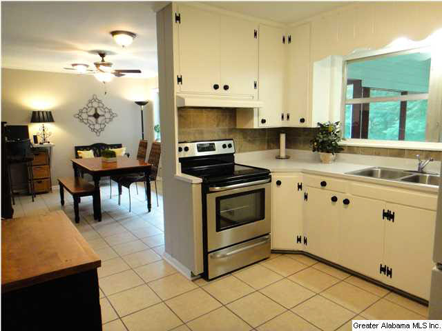 2409 Dolly Ridge Trail Birmingham, AL 35243 - Photo 11 of 27