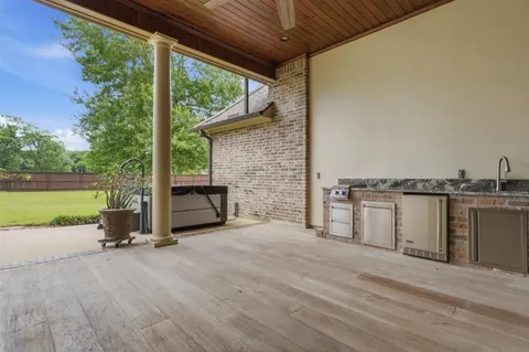 $575,500 | 438 Cassidy Drive, Jennings, LA 70546