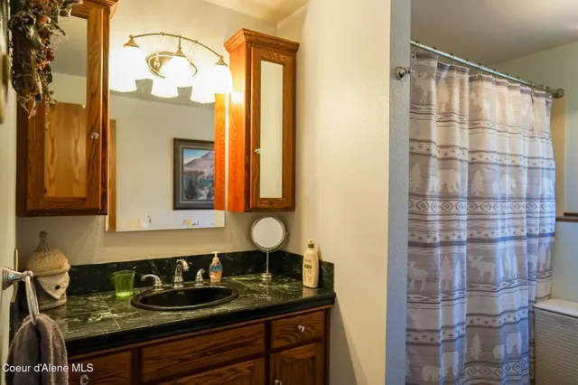 $1,100,000 | 7672 West Carnie Road, Coeur D'Alene, ID 83814