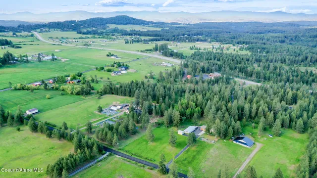 $1,100,000 | 7672 West Carnie Road, Coeur D'Alene, ID 83814