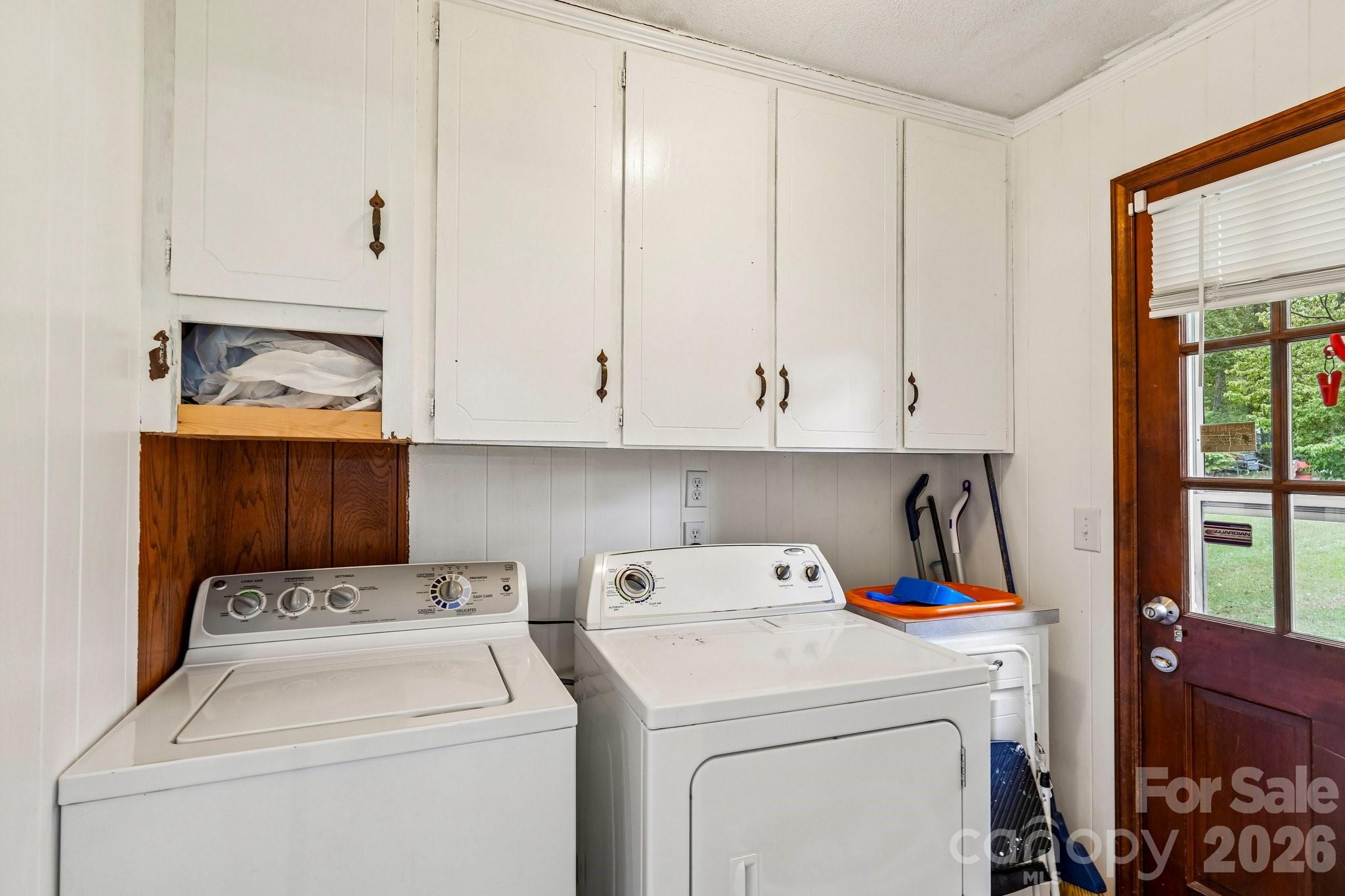 442 Patrick Road Gastonia, NC 28056 - Photo 11 of 43 Gallery Image 11