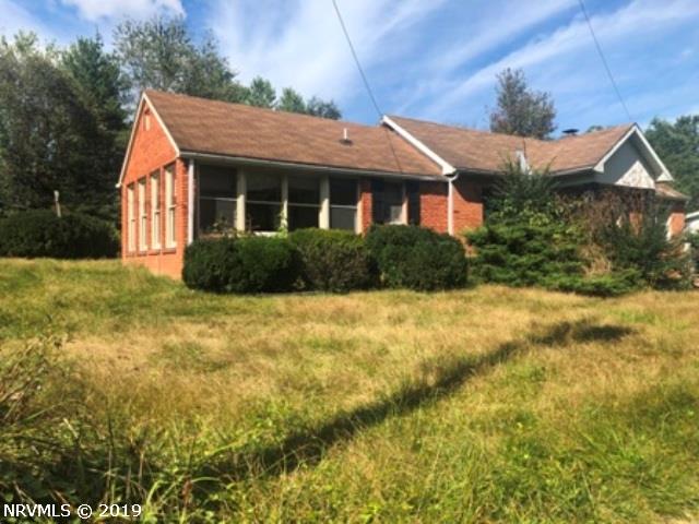 314 Newtown Road Northeast Floyd, VA 24091 - Photo 2 of 16 Gallery Image 2