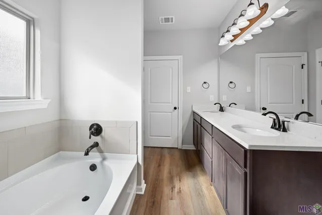 $250,000 | 59810 Clifts Cove Drive, Plaquemine, LA 70764