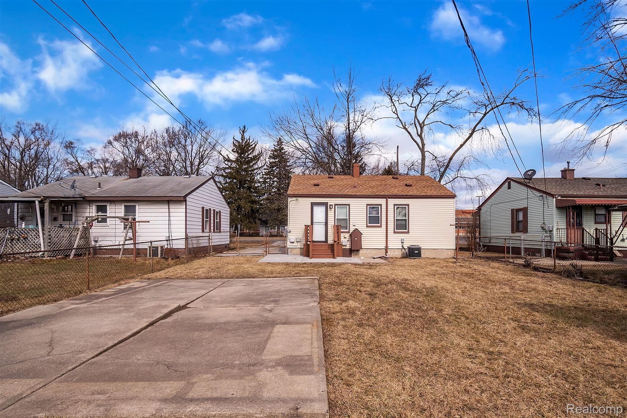 24119 Wick Road Taylor, MI 48180 - Photo 25 of 28 25-24119 Wick Rd-Windowstill Real Estate Photography-25.jpg