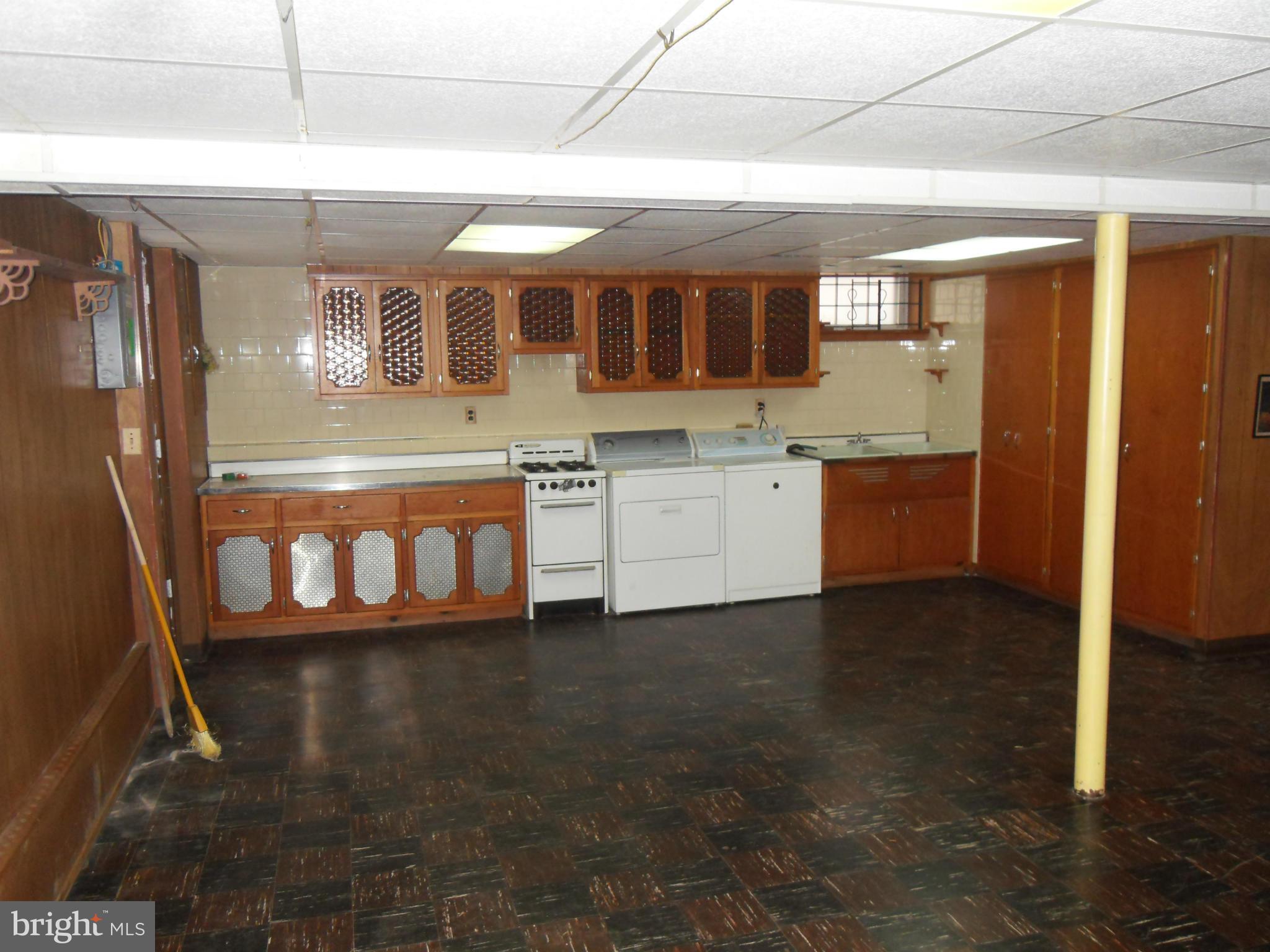 5008 Plymouth Road Baltimore, MD 21214 - Photo 12 of 16 Basement