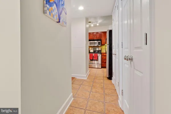 $3,700 | 1080 Wisconsin Avenue Northwest, Unit 405, Washington, DC 20007