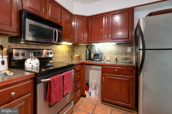 $3,700 | 1080 Wisconsin Avenue Northwest, Unit 405, Washington, DC 20007