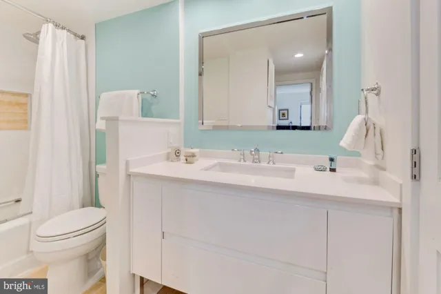 $3,900 | 1080 Wisconsin Avenue Northwest, Unit 405, Washington, DC 20007