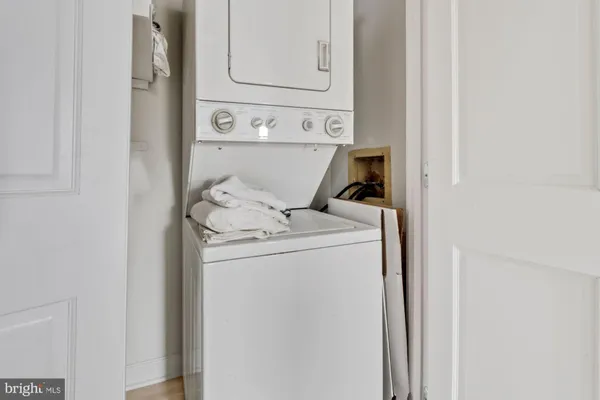 $3,700 | 1080 Wisconsin Avenue Northwest, Unit 405, Washington, DC 20007