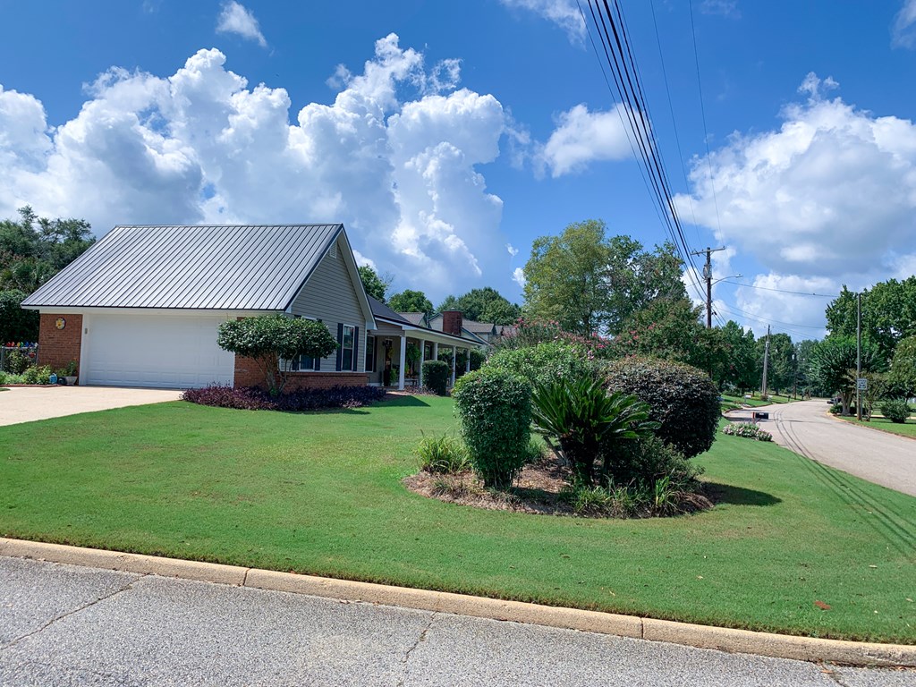2612 Radcliff Road Dothan, AL 36303 - Photo 39 of 55