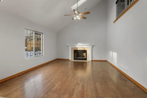 $3,500 | 1462 Glen Ellyn Road, Glendale Heights, IL 60139