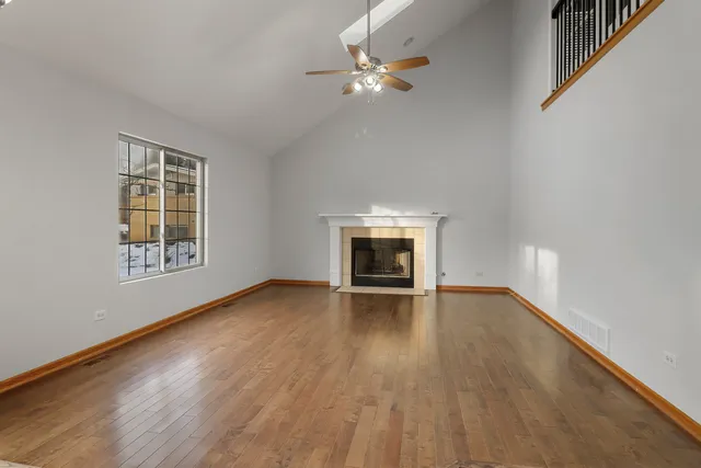 $3,500 | 1462 Glen Ellyn Road, Glendale Heights, IL 60139