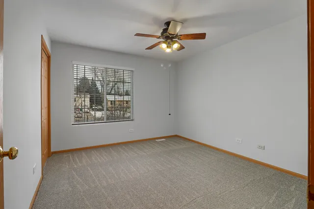 $3,500 | 1462 Glen Ellyn Road, Glendale Heights, IL 60139