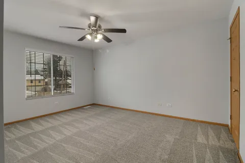 $3,500 | 1462 Glen Ellyn Road, Glendale Heights, IL 60139