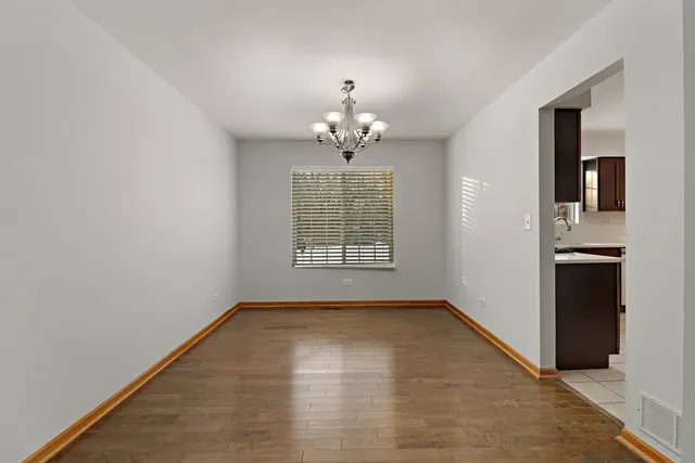 $3,500 | 1462 Glen Ellyn Road, Glendale Heights, IL 60139