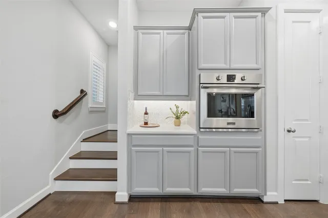 $379,900 | 2707 Church Wood Drive, Houston, TX 77082