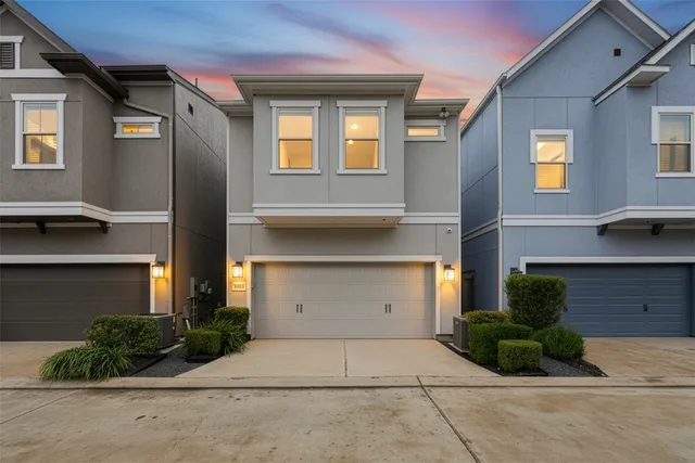 $379,900 | 2707 Church Wood Drive, Houston, TX 77082