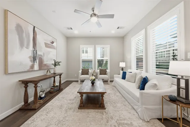 $379,900 | 2707 Church Wood Drive, Houston, TX 77082