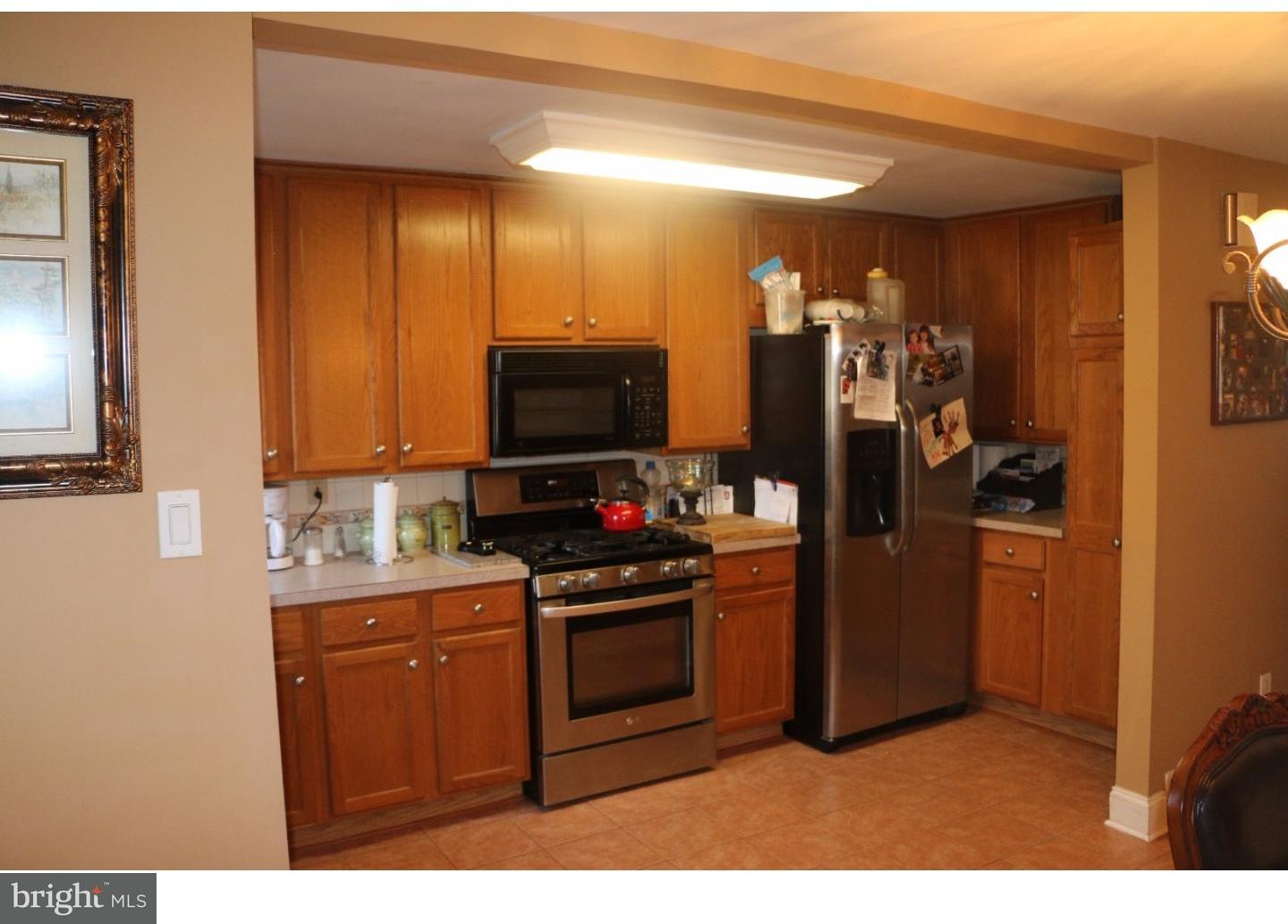 5209 North Springfield Road Clifton Heights, PA 19018 - Photo 6 of 13 Kitchen