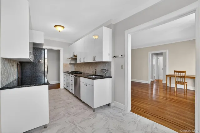 $359,500 | 292 Main Street, Unit 6A, White Plains, NY 10601