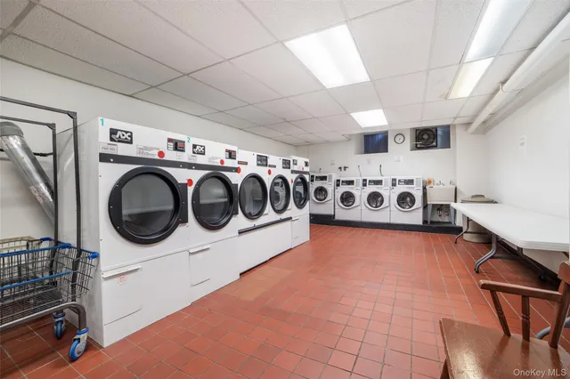 $359,500 | 292 Main Street, Unit 6A, White Plains, NY 10601