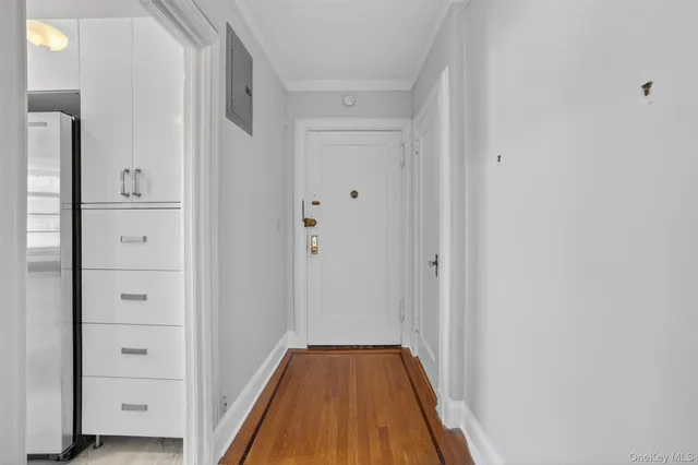 $359,500 | 292 Main Street, Unit 6A, White Plains, NY 10601