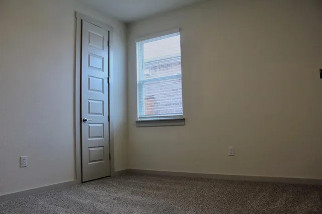 $2,100 | 2245 Leppy Lane, Leander, TX 78641