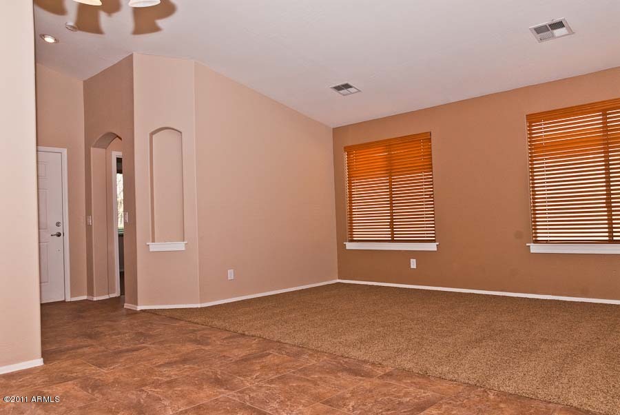 4611 West Fremont Rd. Laveen, AZ 85339 - Photo 4 of 25 4611 W Fremont Rd-6