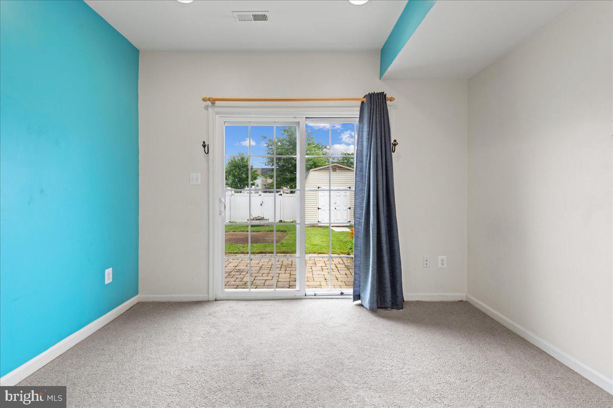 12921 Yellow Jacket Road Hagerstown, MD 21740 - Photo 7 of 38