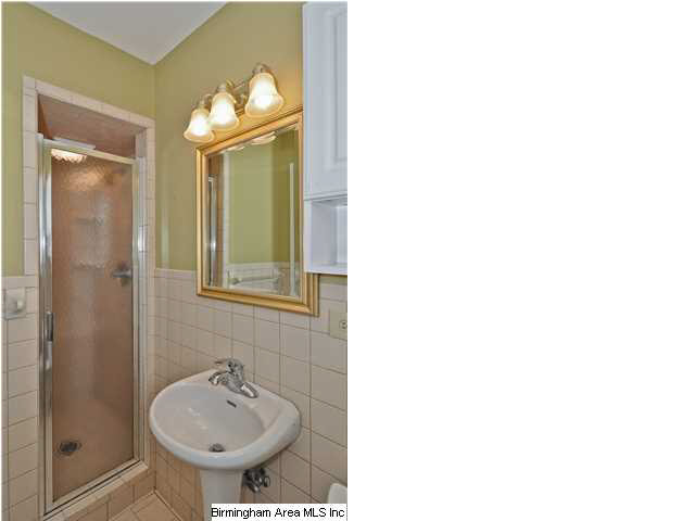 427 Cliff Place Birmingham, AL 35209 - Photo 28 of 32