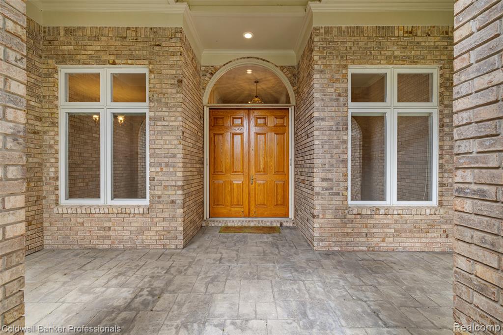 8661 Deerwood Road Clarkston, MI 48348 - Photo 11 of 82 Gallery Image 11