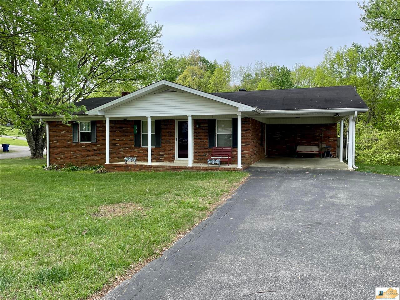525 Hilltop View Road Summer Shade, KY 42166 - Photo 1 of 16 Gallery Image 1