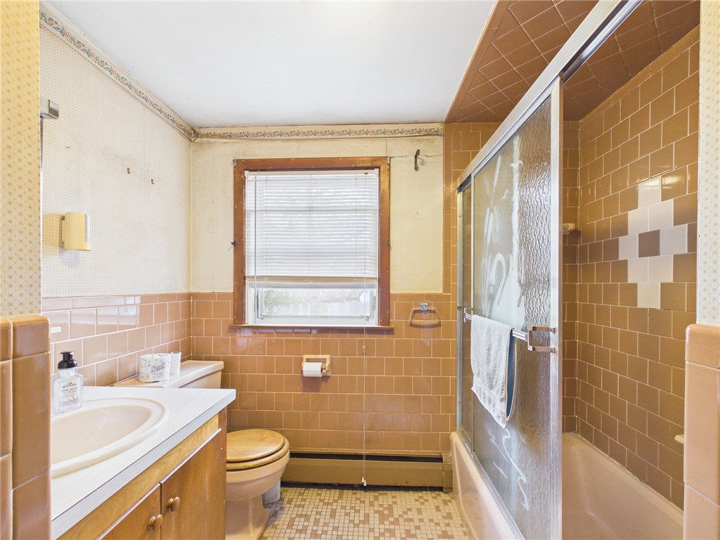 48 Allison Avenue Coventry, RI 02816 - Photo 15 of 29