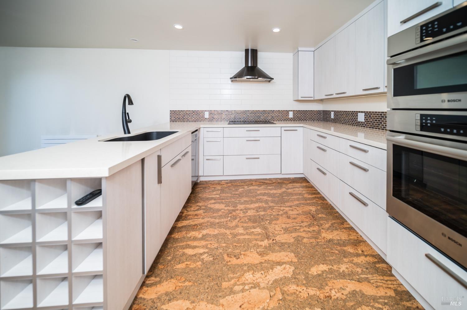 719 A Spring Street Sausalito, CA 94965 - Photo 23 of 36