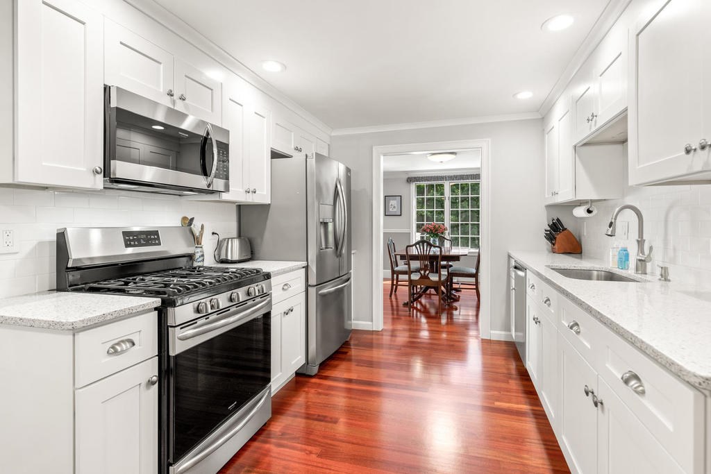 11 Mills Point, Unit 11 Middleton, MA 01949 - Photo 15 of 31 Gallery Image 15