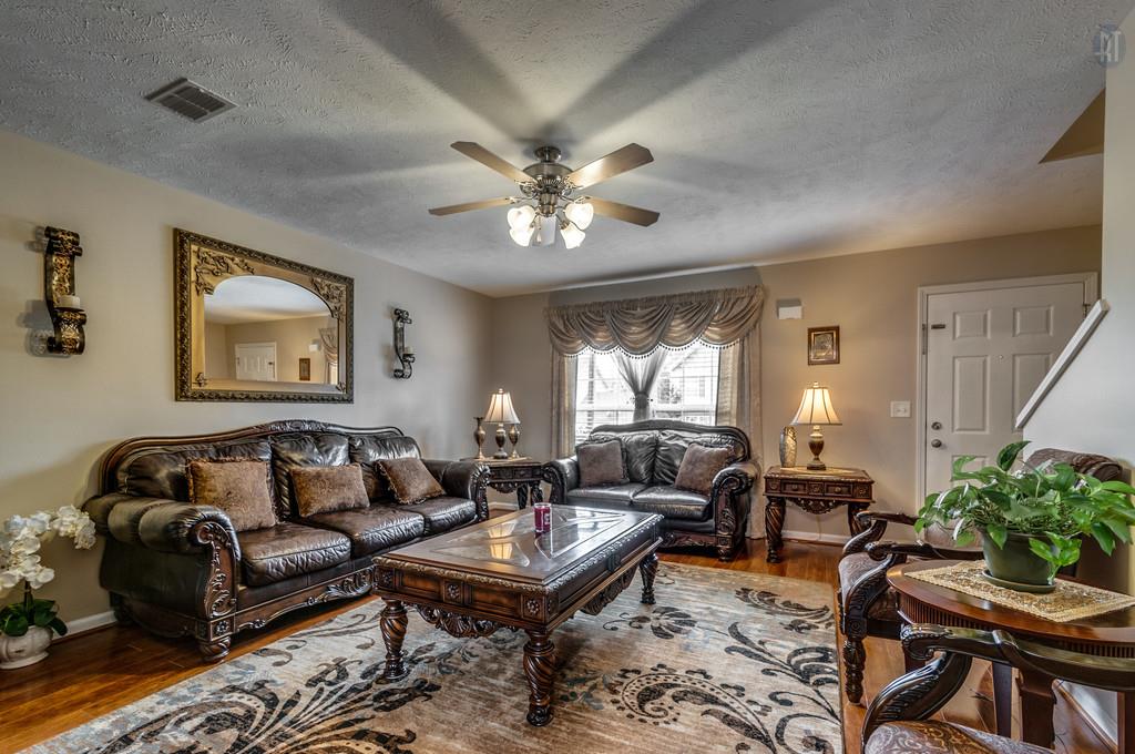 3281 Clapham Road Antioch, TN 37013 - Photo 4 of 20 Gallery Image 4
