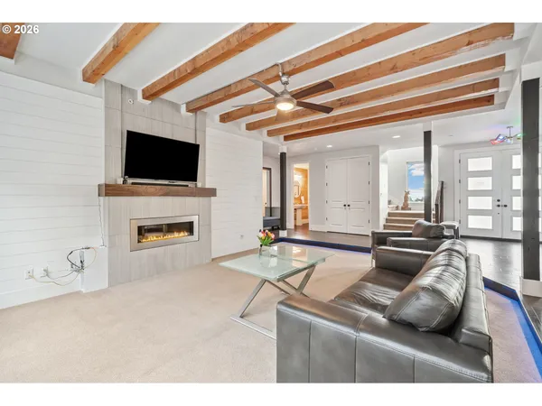 $1,143,300 | 1730 Northwest Klickitat Street, Camas, WA 98607