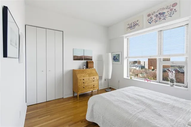 $1,200,000 | 4950 Central Street, Unit 805, Kansas City, MO 64112