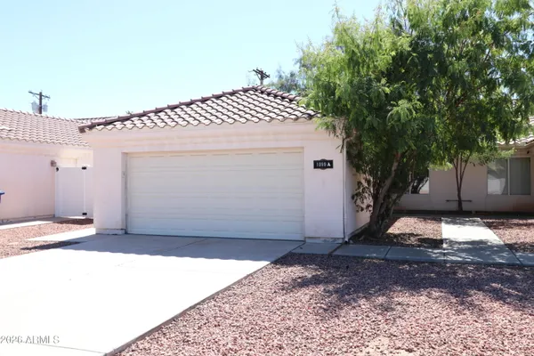 $1,900 | 1099 West Flint Street, Unit A, Chandler, AZ 85224